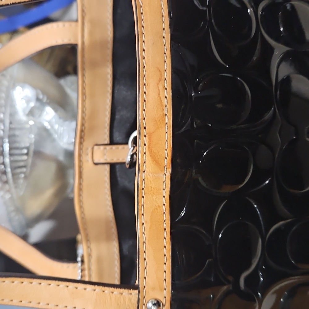 Coach Black and Tan Tote Bag - Picture 14 of 16